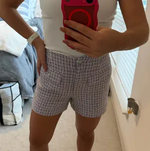 Loft high-waisted purple shorts thumbnail 1