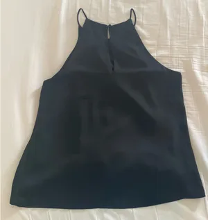 Express Top Black Small thumbnail 2