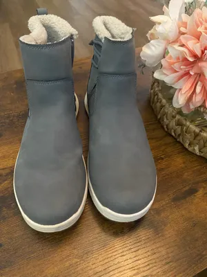 Khombu Water Repellent Ankle Boots Sarah Taupe thumbnail 2