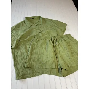 Shein Curve+ Olive Green Textured Button Down Shirt and Shorts Set Size 24 6X thumbnail 2