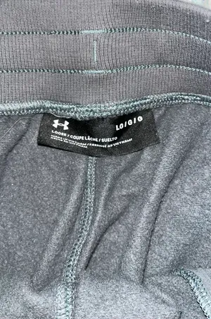 Under Armour Gray Sweatpant joggers thumbnail 3