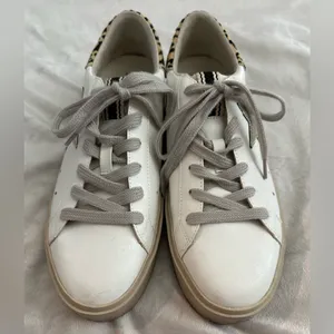 Shu Shop Womens Reba gold crinkle Pre Distressed Platform Sneakers size 9 thumbnail 2