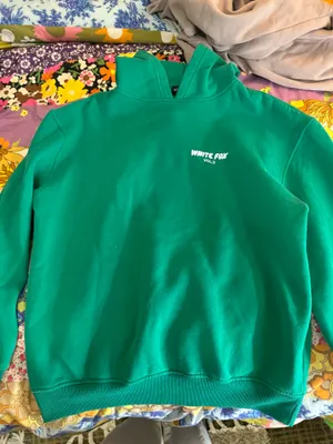 White fox sweatshirt  thumbnail 1