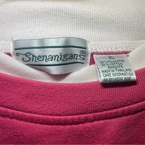 Vintage Grandmacore XL Pink Floral Embroidered Women’s Sweatshirt thumbnail 3