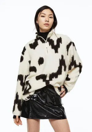 H&M Quarter-Zip Teddy Top thumbnail 1