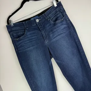 Democracy Ab Solution Womens Plus Skinny Jeans Sz 16 Dark Wash Stretch Denim thumbnail 5