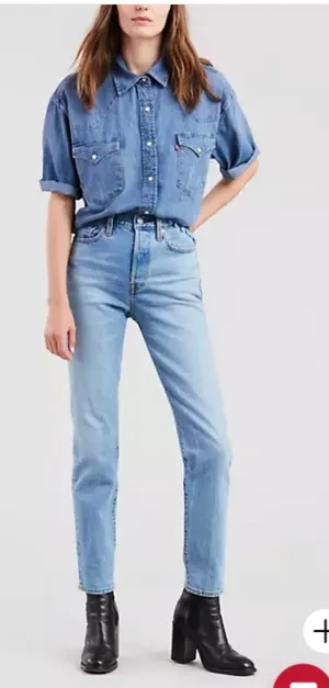 Levi's Wedgie Fit Jeans thumbnail 1