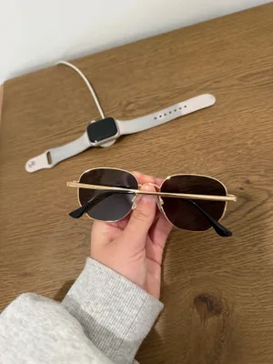 Quay Australia Sunglasses thumbnail 2