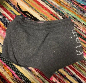 Shorts thumbnail 2