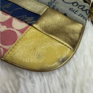 COACH Patchwork Large Wristlet thumbnail 3