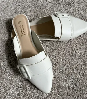 White Flats Size 8 thumbnail 1