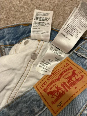 Levi’s 501 Jean Shorts thumbnail 4