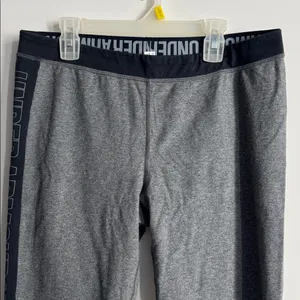 Under Armour Gray Leggings Size M thumbnail 3