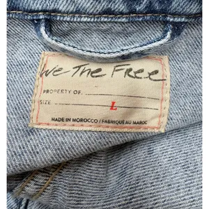 Free People Women's‎ Rumors Seamed Light Wash Denim Classic Jacket Grunge Size L thumbnail 4