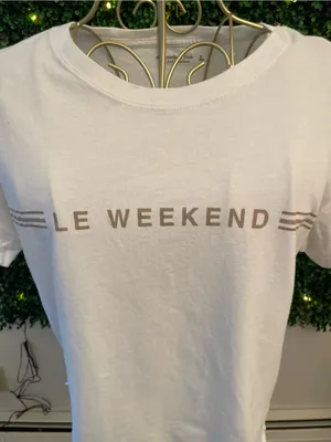 🐶Abercrombie & Fitch Le Weekend White Graphic Tee thumbnail 3