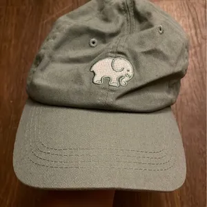 Ivory Ella baseball hat thumbnail 2