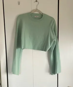 ZARA Mint Green Crop Sweater thumbnail 1