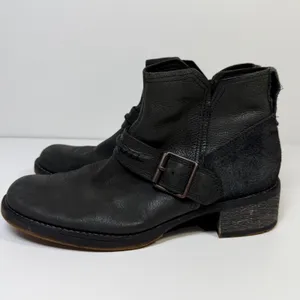Timberland Womens Black Leather Suede Moto Ankle Boots Buckle Side Zip Biker 7.5 thumbnail 2