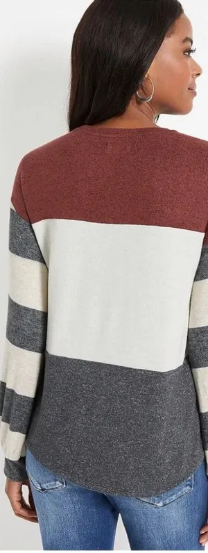 Maurices White Maroon Gray Colorblock Long Sleeve Cozy Tee Shirt thumbnail 1