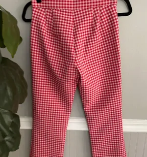 Zara NWT Red Pink Gingham Flare Cropped Pants thumbnail 10