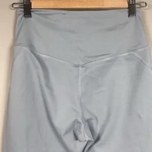 Girlfriend‎ Collective Women’s Size Medium Baby Blue 7/8 Ankle Leggings Yoga thumbnail 4