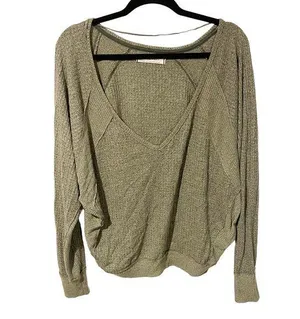 We the Free People Size Small Oversized Olive Green Waffle Thermal Scoop Shirt thumbnail 1