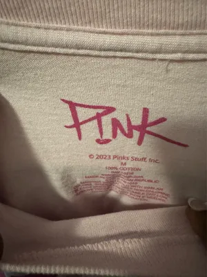 Pink t shirt Size XL thumbnail 3