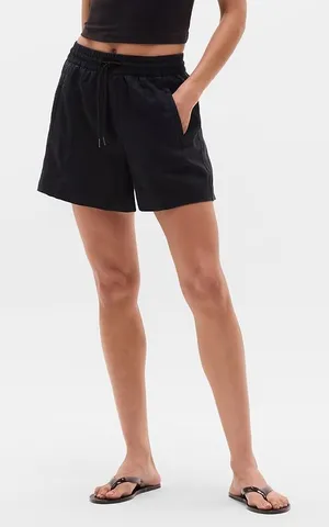 Athleta Retreat Linen Mid Rise 4” Shorts Black Size Large L Pull On Drawstring thumbnail 1