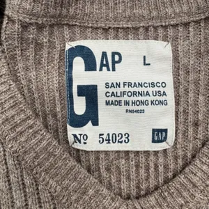 Y2K‎ Gap V Neck Ribbed Knit Sweater Tan Long Sleeve Casual Basic Swan Large thumbnail 2