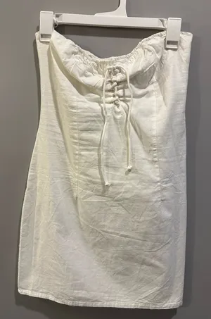 Bershka Lace-Up Strapless Corset Detail Mini Dress thumbnail 5