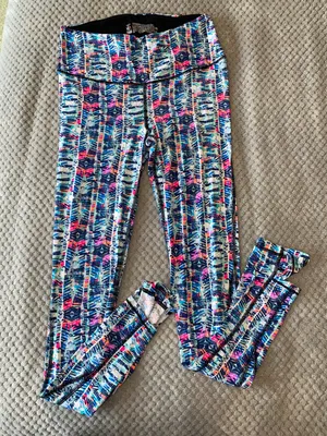 Victoria’s Secret VS Sport Leggings thumbnail 2