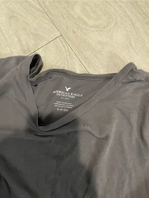 American Eagle OutfittersLong-Sleeve Crew Shirt - Charcoal Gray thumbnail 2