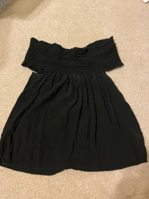 Brandy Melville Off The Shoulder Top thumbnail 5