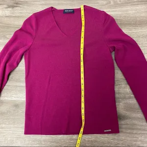 Saint James Raspberry Pink 100% Wool V Neck Sweater Size 6 thumbnail 6