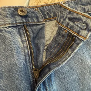 Abercrombie & Fitch High Rise‎ Mini Skirt Size 28 / 6 Denim Side Pockets 90s EUC thumbnail 5