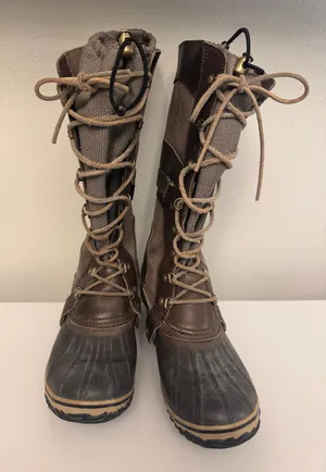 Sorel Conquest Carly women's tall boots women's size 9 brown and gray thumbnail 1