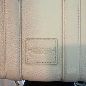 Marc Jacob’s Mini Cream Tote Bag thumbnail 4