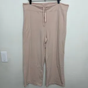 Barefoot Dreams Malibu Luxe Lounge Raglan Pullover & Wide Leg Pants Shell Pink L thumbnail 7