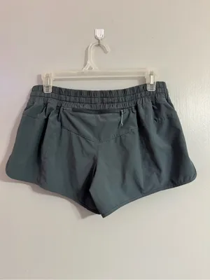 Patagonia Women's Slate Gray Athletic Shorts Size Small thumbnail 2
