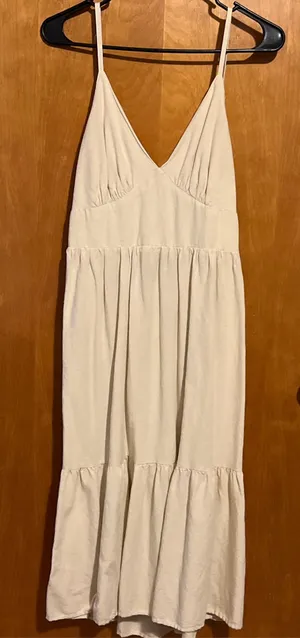 Tan Sun Dress Size L thumbnail 1