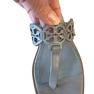 Tory Burch Mini Miller Thong Sandals 7 Blue Tiny Medallion‎ Logo thumbnail 10