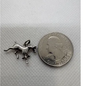 Vintage Silver Tone‎ Horse Charm Prancing Equestrian Magnetic Pendant 2.09g thumbnail 4