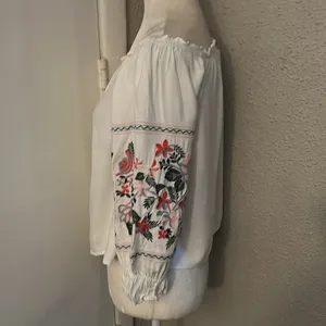 SugarLips Embroidered Off Shoulder Boho Top S Festival Concert Summer Floral thumbnail 4