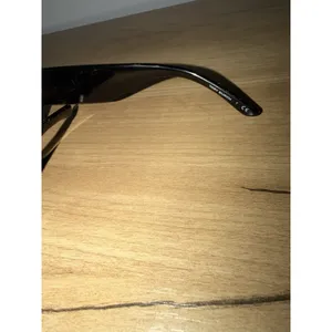 Tory Burch TY9070U Sunglasses Black Gold Dust Bag thumbnail 6