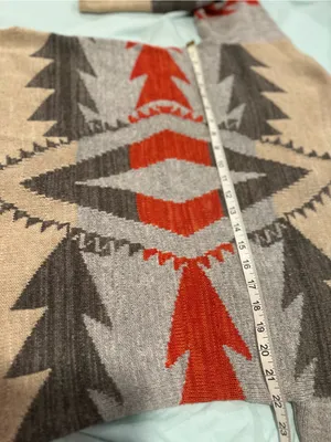 Lauren Ralph Lauren Wool Blend Sz:M Southwestern Aztec Beige Gray Red Sweater. thumbnail 3