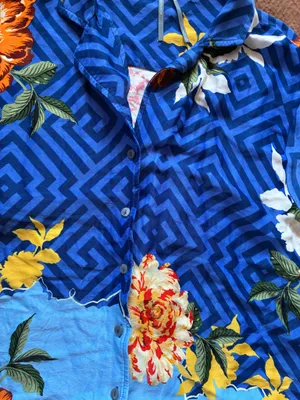 Anthropologie button down Hawaii style women's shirt Size small No flaws! thumbnail 4