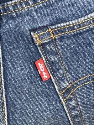 Levi's Wedgie Short medium wash cuffed denim jean short Size 27 coastal cowgirl thumbnail 10