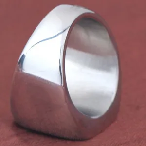 Signet Ring Polished Silver Tone Hypoallergenic Stainless Steel Sz 7 Unisex thumbnail 5