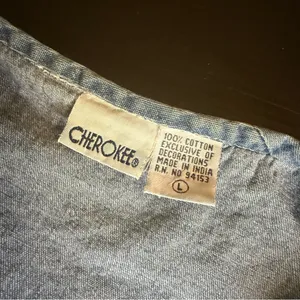 Cherokee Blue and White woven jean Vest with Wooden‎ Buttons thumbnail 3