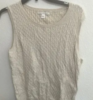FINAL MARKDOWN Banana Republic Cable knit top large thumbnail 1
